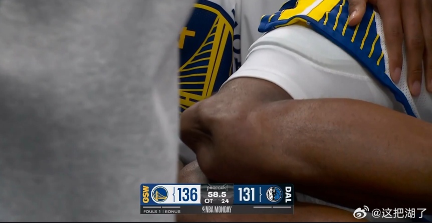 勇士这赛季像被下蛊了，都是大伤，穆迪刚复出受伤骨头直接突出来... 像不像当年的