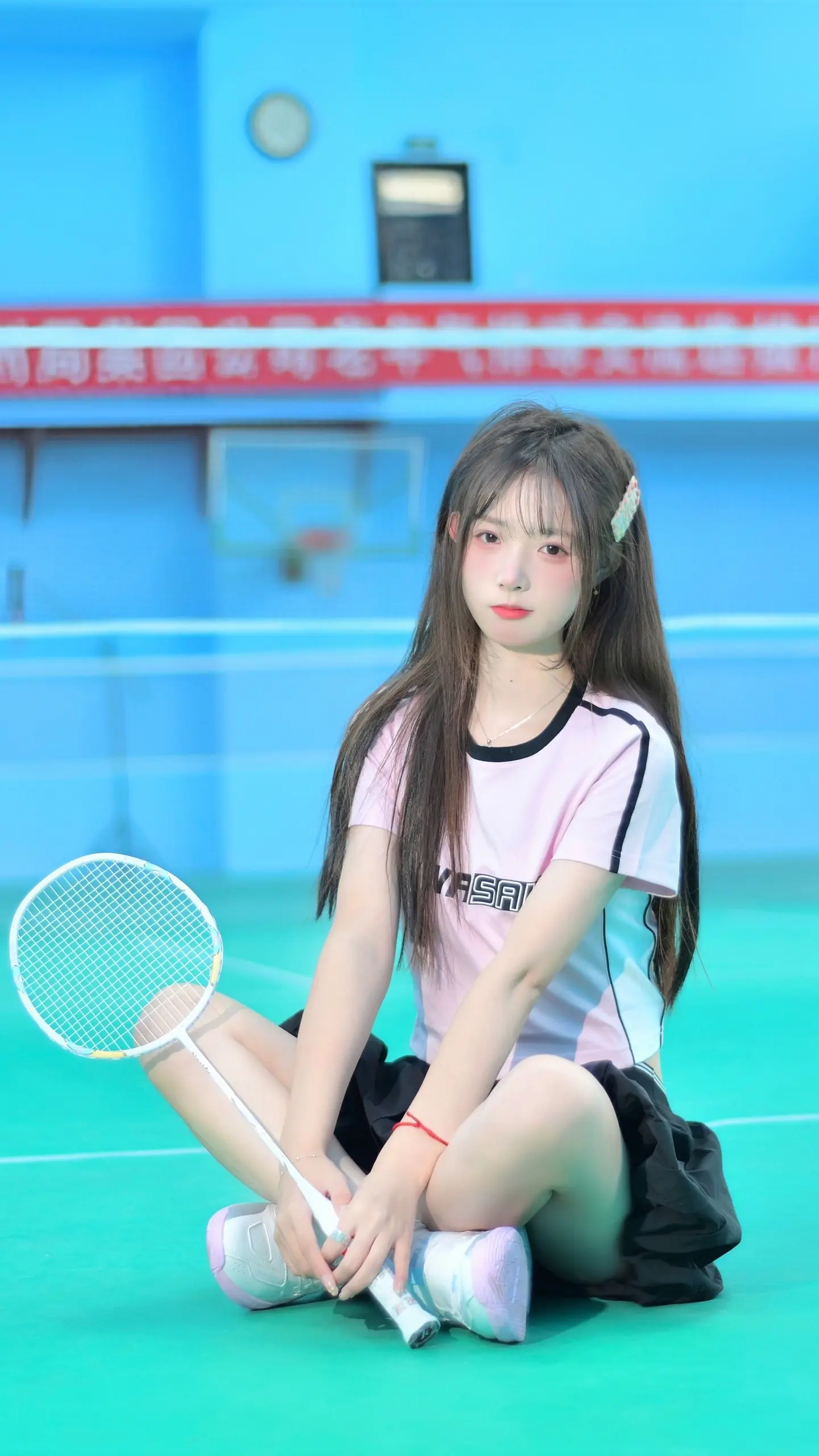 杀球像撒娇 羽毛球快乐日 拍照分享照片