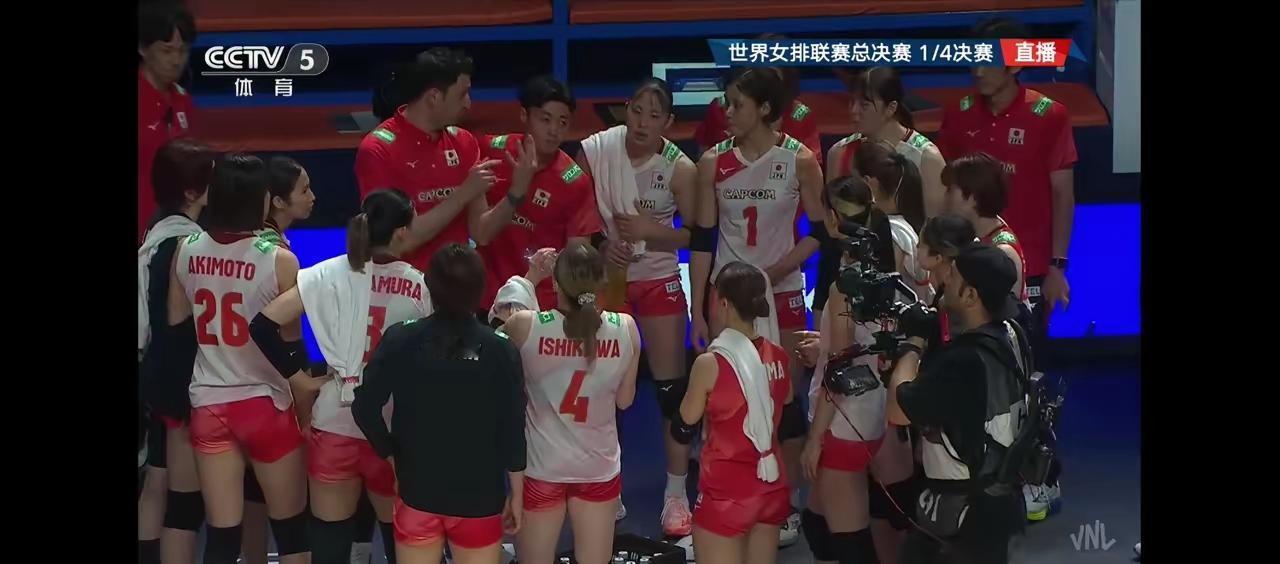日本女排竟只有“招架之功，并无还手之力”？
          巴西女排实力确实