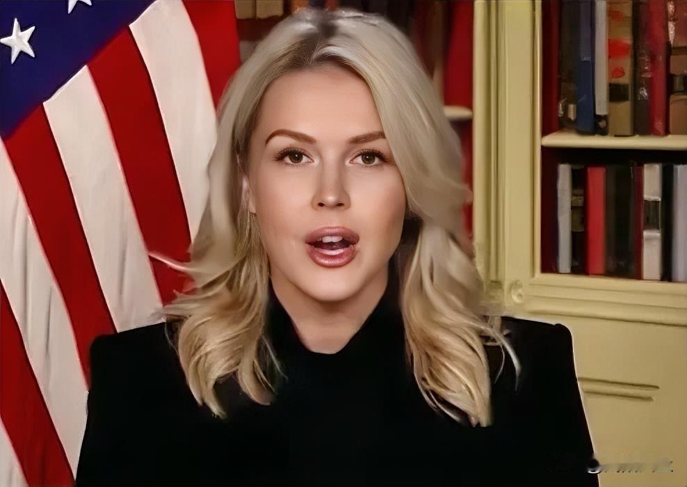 劳拉:“总统将奥巴马夫妇描绘成猿猴形象引起了轩然大波，还有其他政客也被描绘成其他