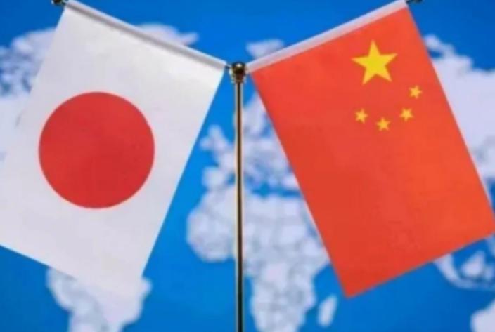 如今的日本似乎彻底慌了起来！越来越多的日本公民认识到了一个事实，一旦中国和日本真