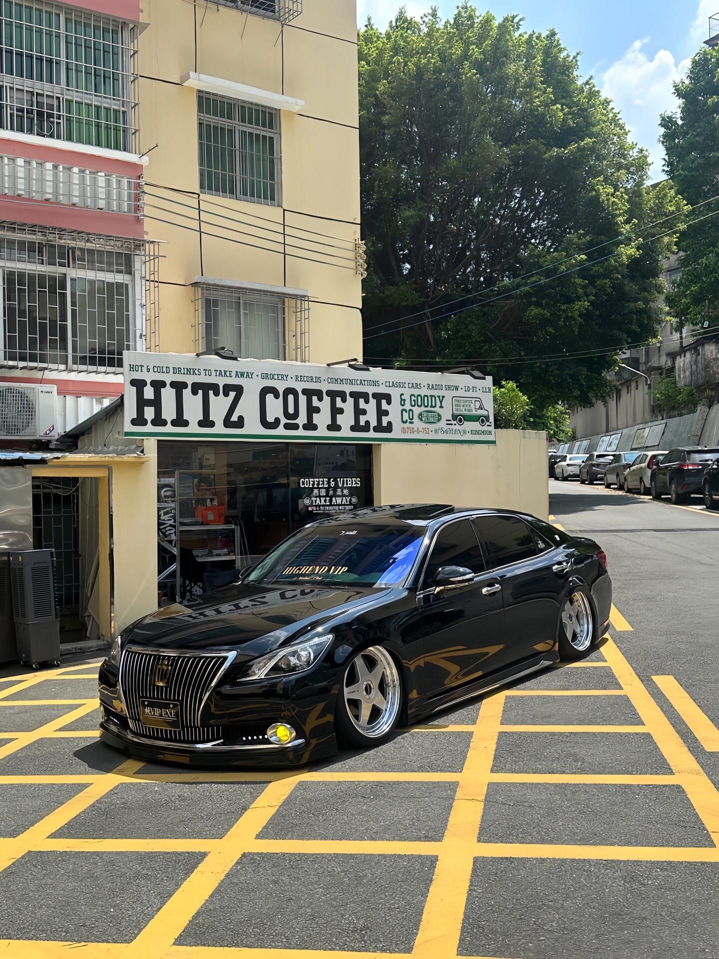 忙里偷闲☕️☕️。