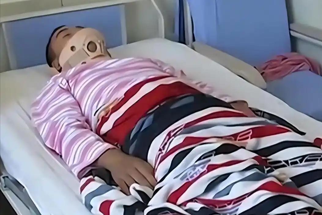“女儿有事 , 不放过你！”现实里真的会发生好心没好报的事，吉林小伙曲岩的遭遇，