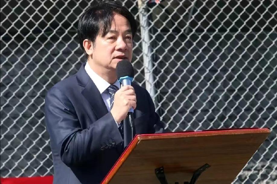 1月8日，赖清德出席活动时说:“内政部刘世芳、教育部郑英耀被列为台独顽固分子，高