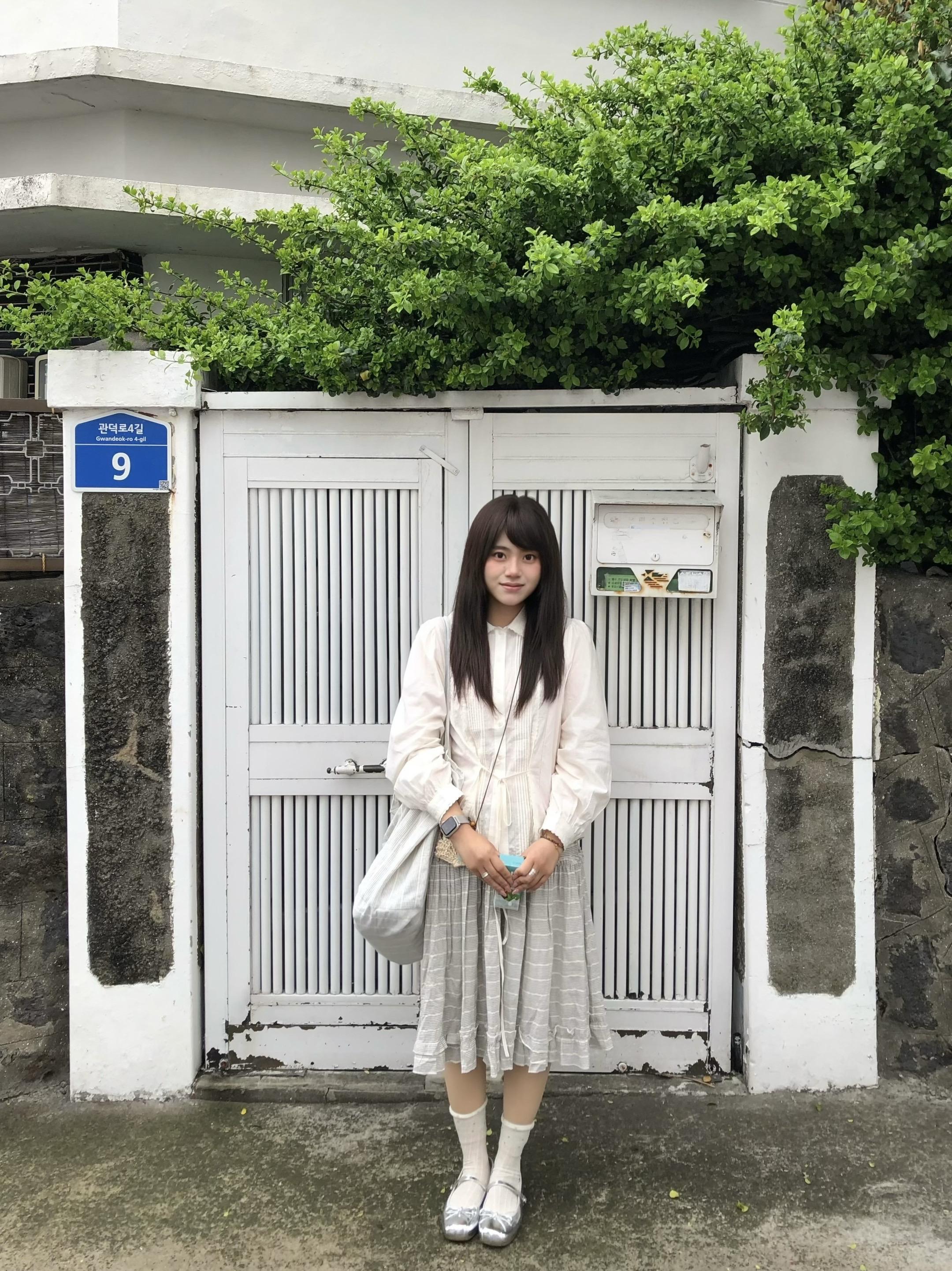 和朋友在陌生的城市散步，是世界上最幸福的事。 没有目的地，也不用去赶时...