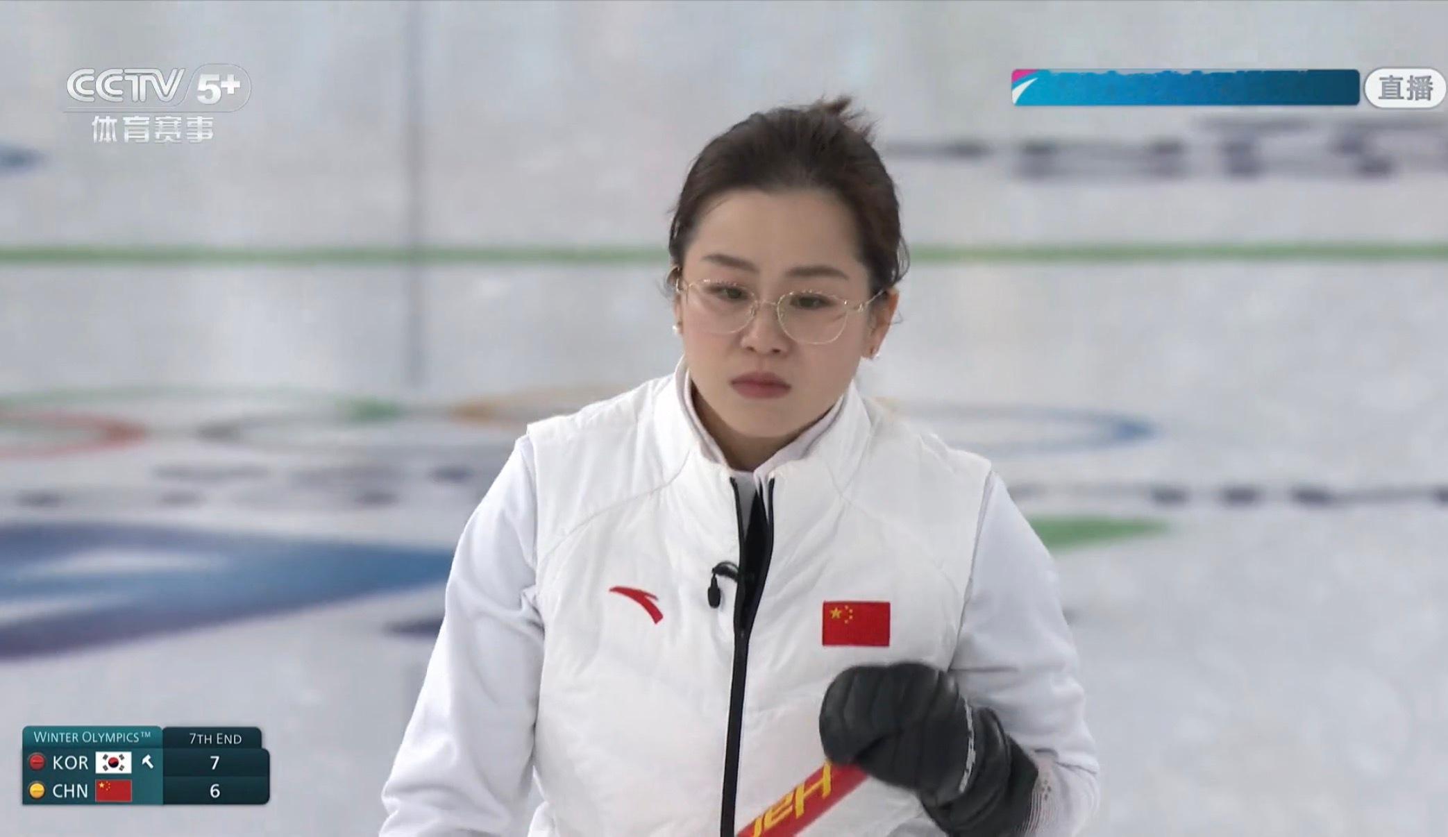 中国队偷1分！比分追至6-7！！！状态起来了！还有三局！米兰冬奥会冰壶女子团体赛