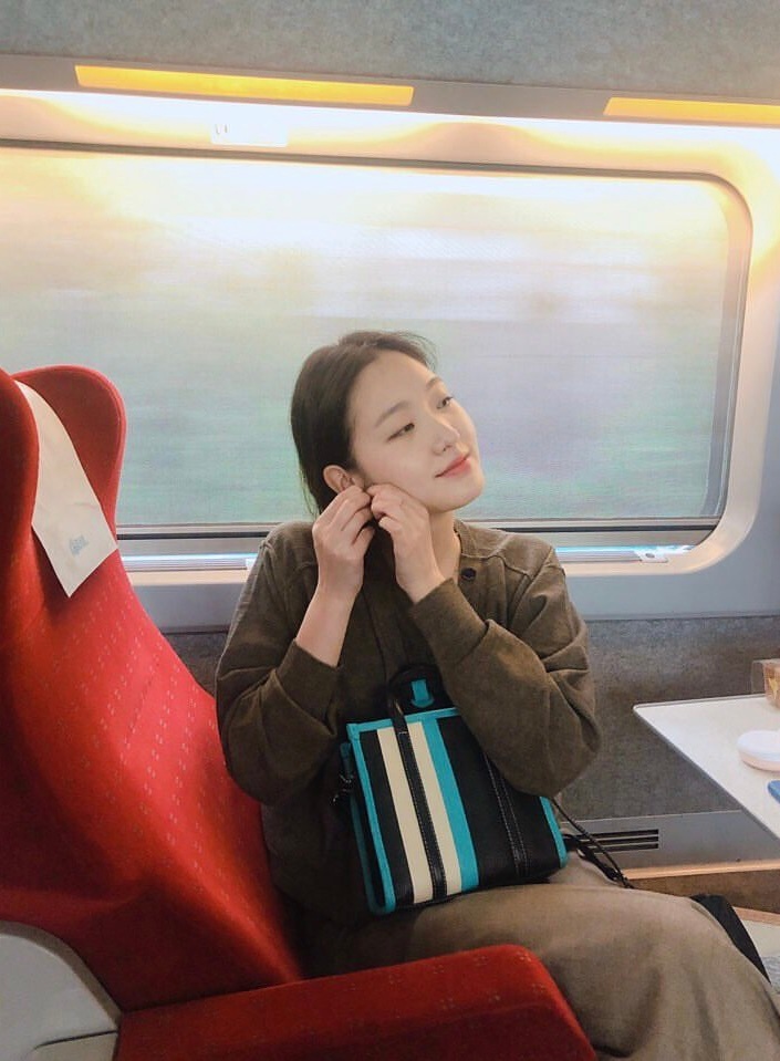 金高银🏷️ins: ggonekim 