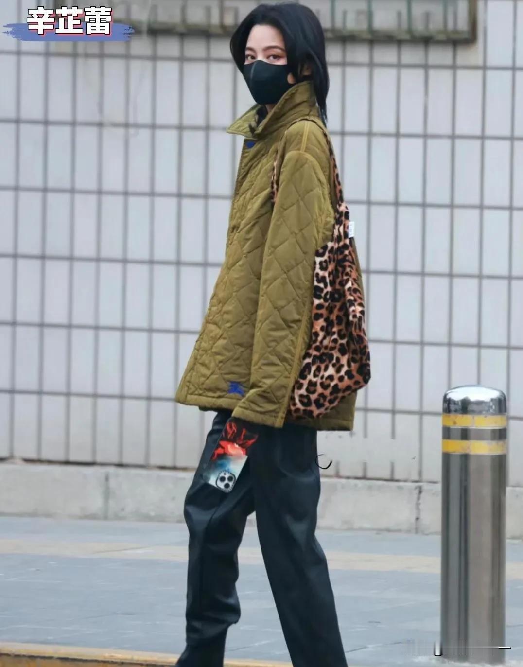 高端的明星往往只需要简单的穿搭方式[捂脸]