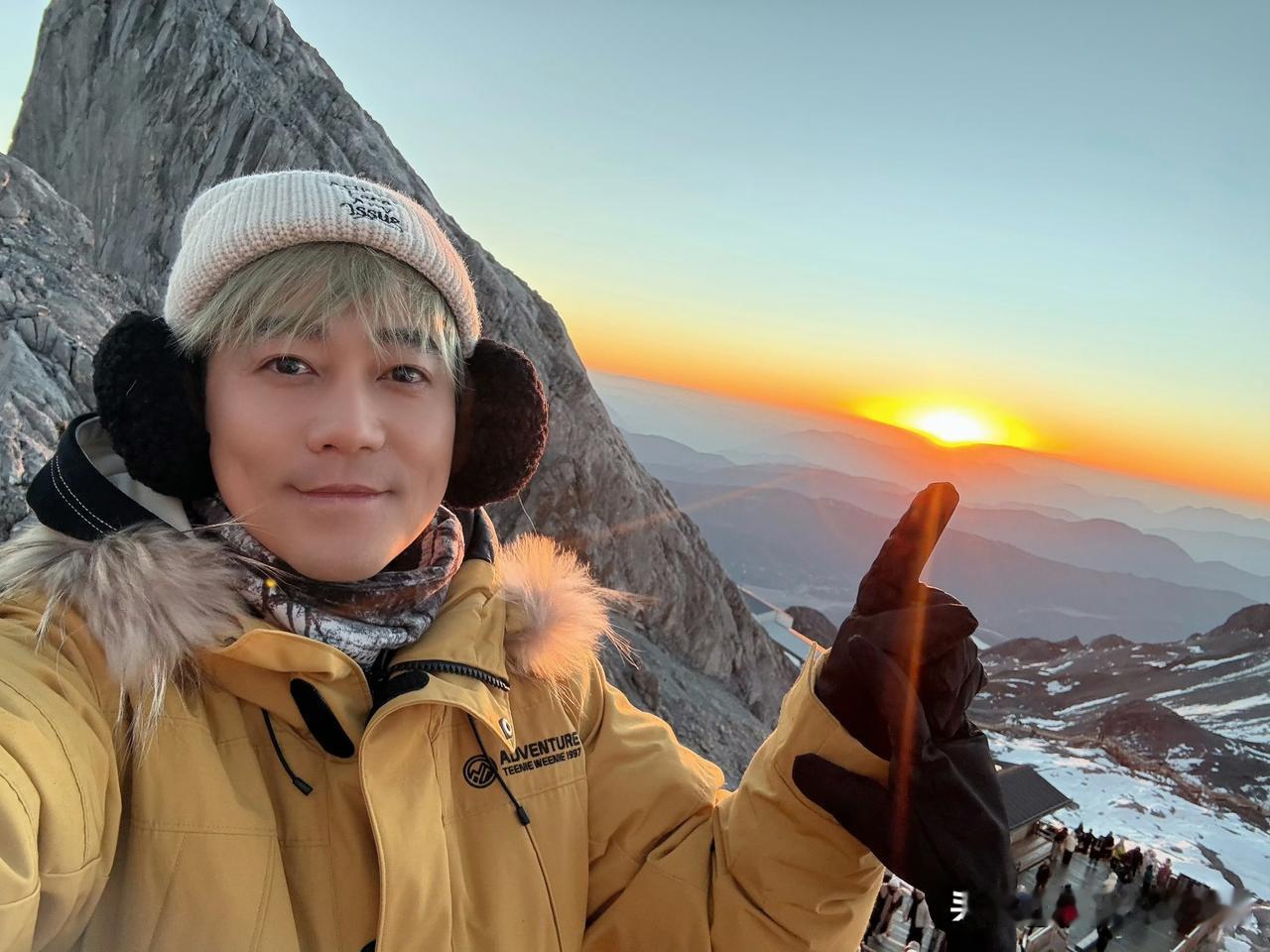 1月17日，苏醒用小号发文说：“请问这是个什么音乐平台，我们这边法务部的同事想跟