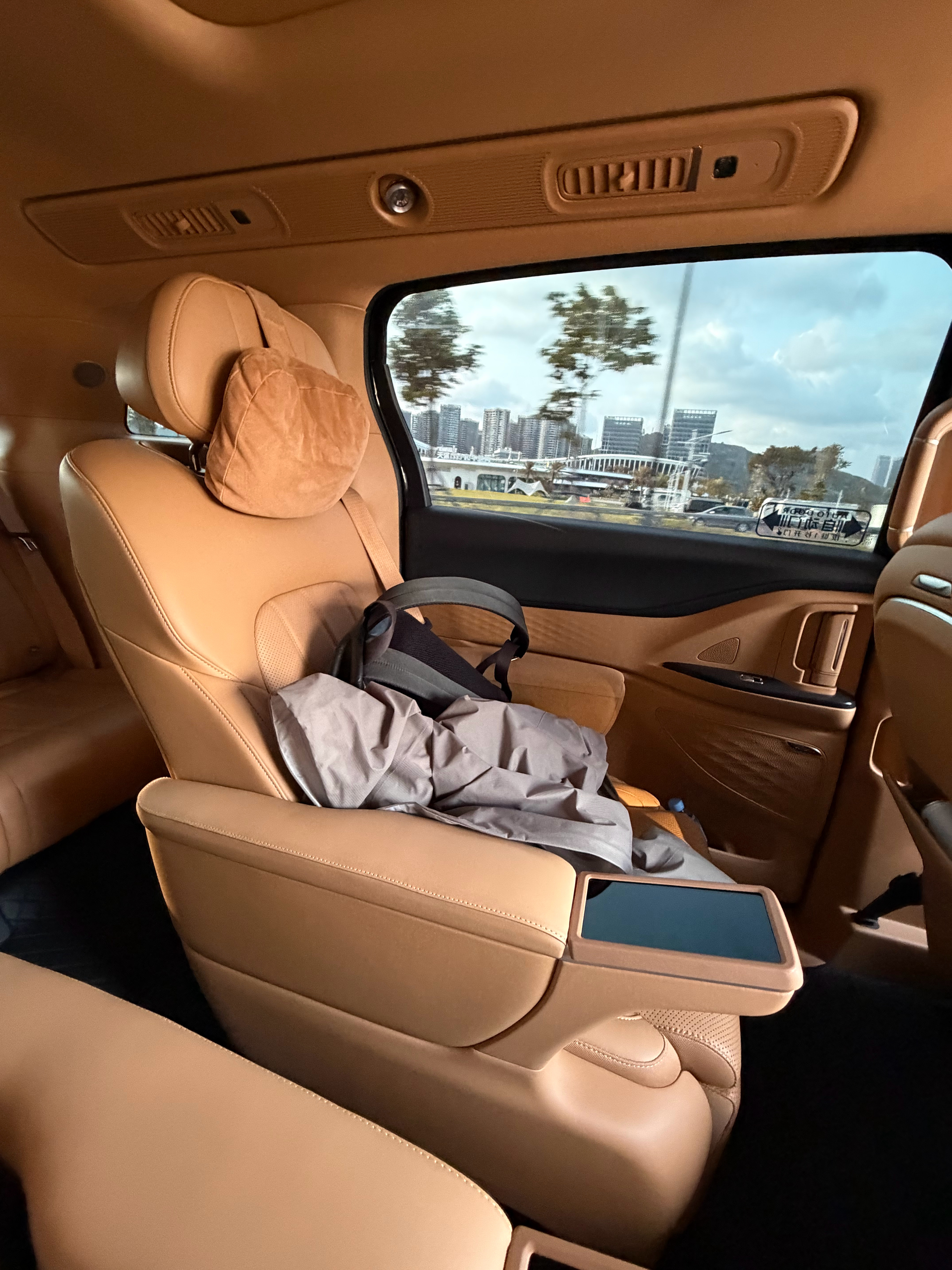 从智界V9换到岚图梦想家，心里很有落差 珠海