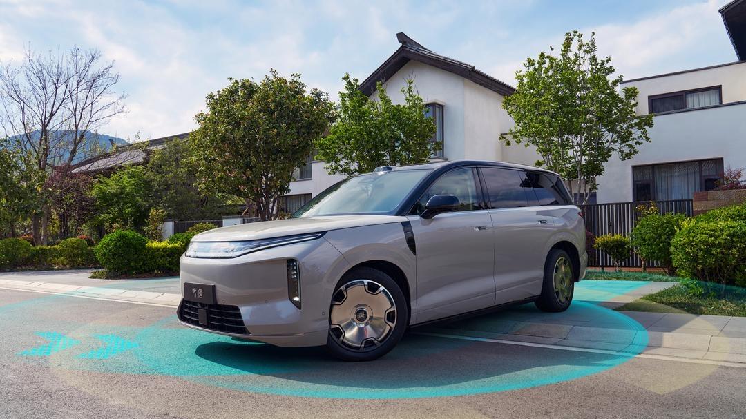 不管你信不信，但这就是赤裸裸的现实！
1、电车——平均每公里花费 0.07 元；