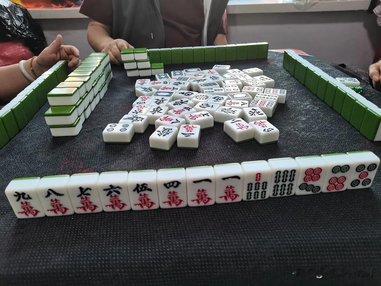 让娱乐来的更猛烈些吧！