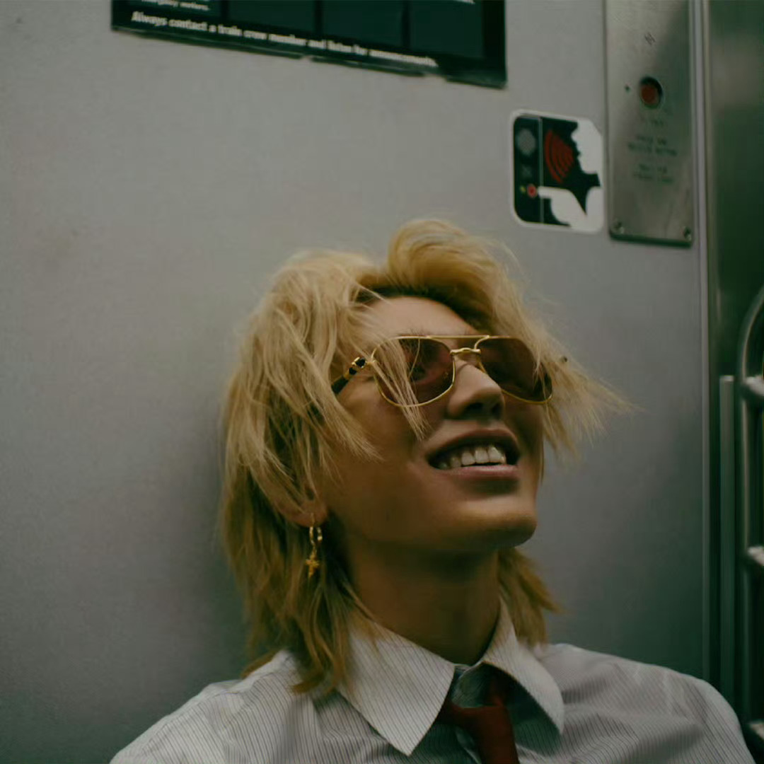 蔡徐坤27岁生日照片解锁蔡徐坤的27岁蔡徐坤0802生日快乐 ​​​