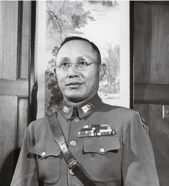 国民党的二号人物，毛主席唯独不接受他投降，老蒋坦言也想干掉他


何应钦能走到高
