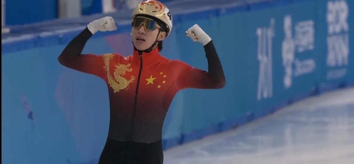 不是冤家不聚头  25-26短道速滑世巡赛蒙特利尔站男子500米预赛
  10月