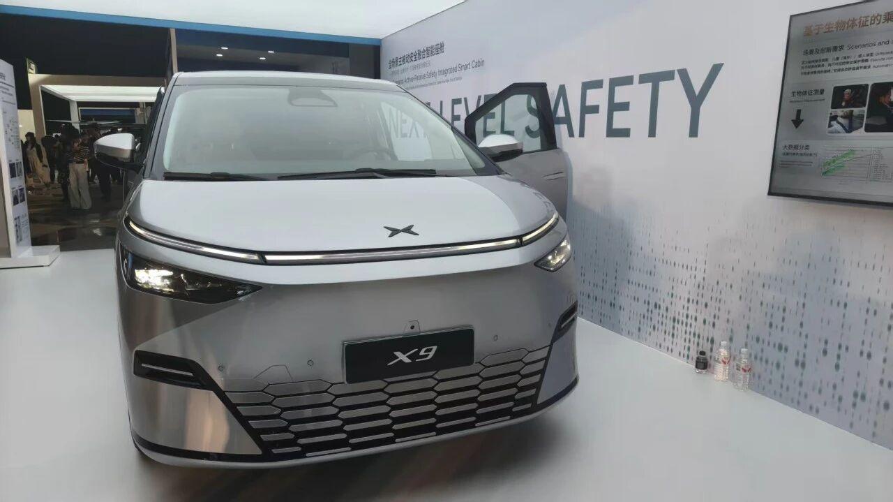 小鹏X9超级增程预售35万起：续航超1600公里，Ultra版具备未来L4能力小