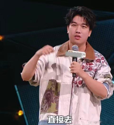 一个人养活三个自己是什么体验脱口秀和Ta的朋友们TZ用很巧妙的比喻讲透成年人的困