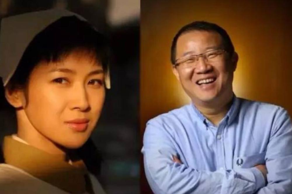 2011年，身家50亿的温州首富周旭辉，看上了“李云龙”饰演者的老婆童蕾。在金钱