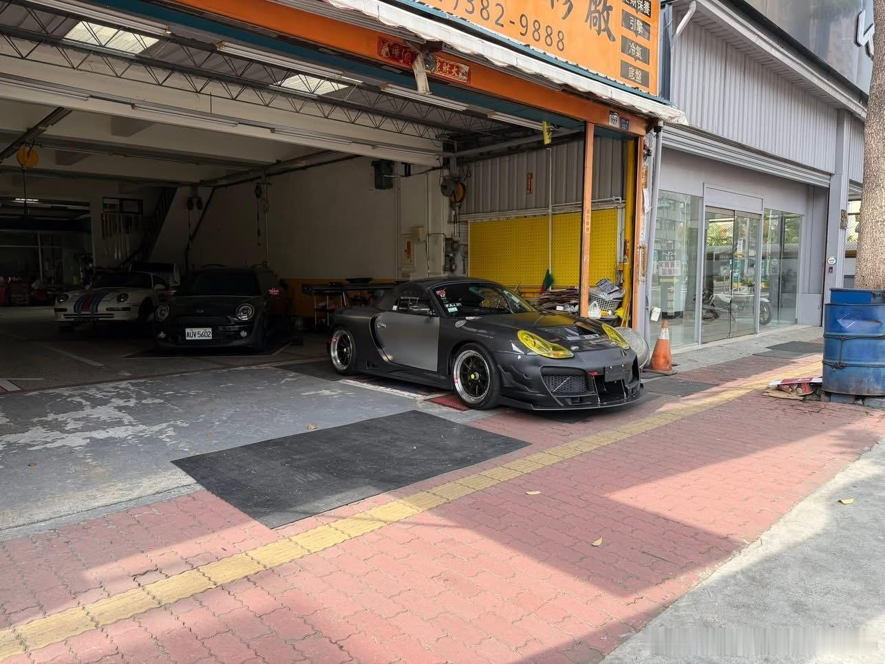 台湾老车 Porsche 986 全碳改裝