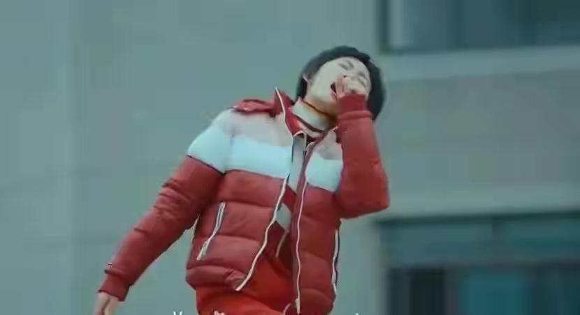 23岁男孩被噎身亡，家长仍送娃进涉事机构：这世上最无奈的爱，叫别无选择
 
23