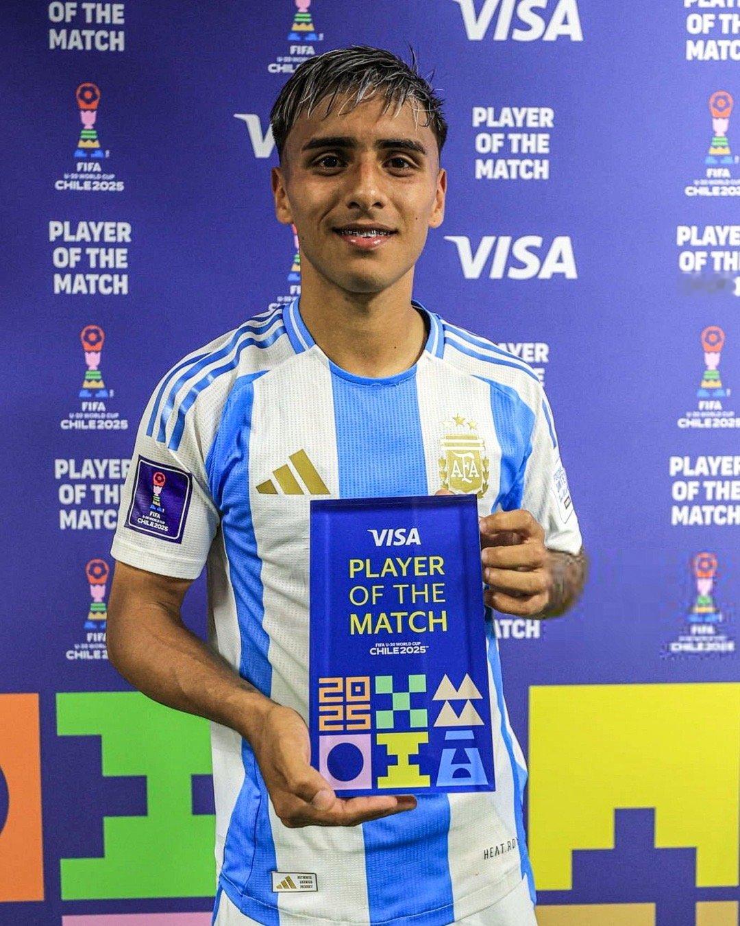 ⭐️🇦🇷博卡中场米尔顿·德尔加多获评阿根廷u20 4比0尼日利亚u20 最佳