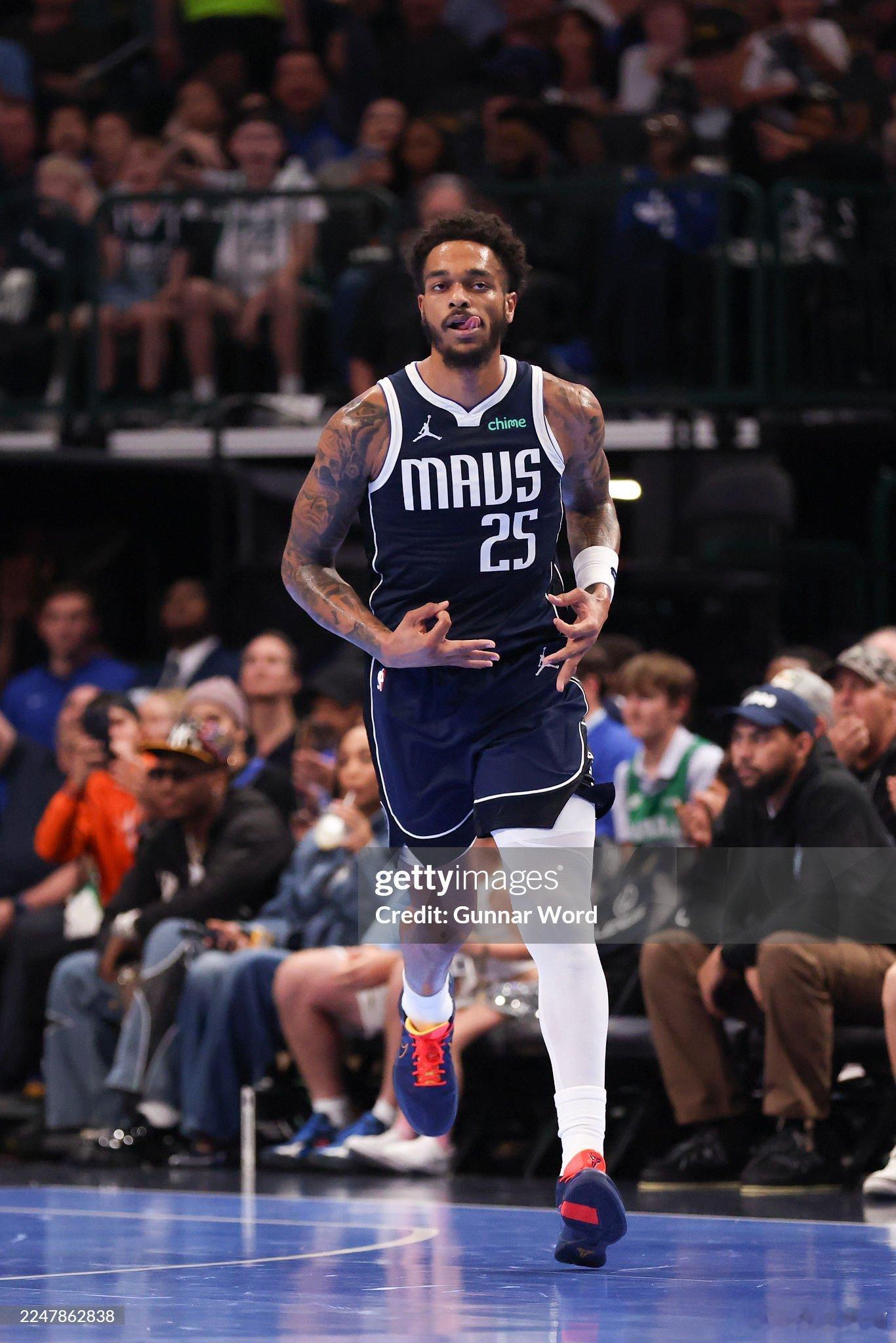 上半场结束，我牛44比52落后热火。大家来说说观赛体验。