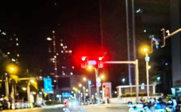 人生就像淘宝不可能永远收获所有好评你要做的，就是做好你自己晚安