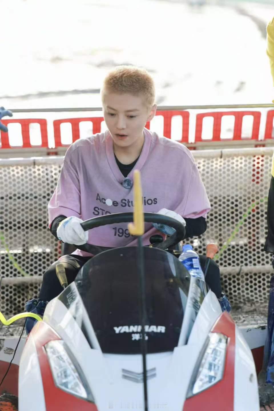 邓超等等遗传了你的优点就好邓超这么说不怕等等吃醋吗邓超 鹿晗没有遗传我的优点 邓