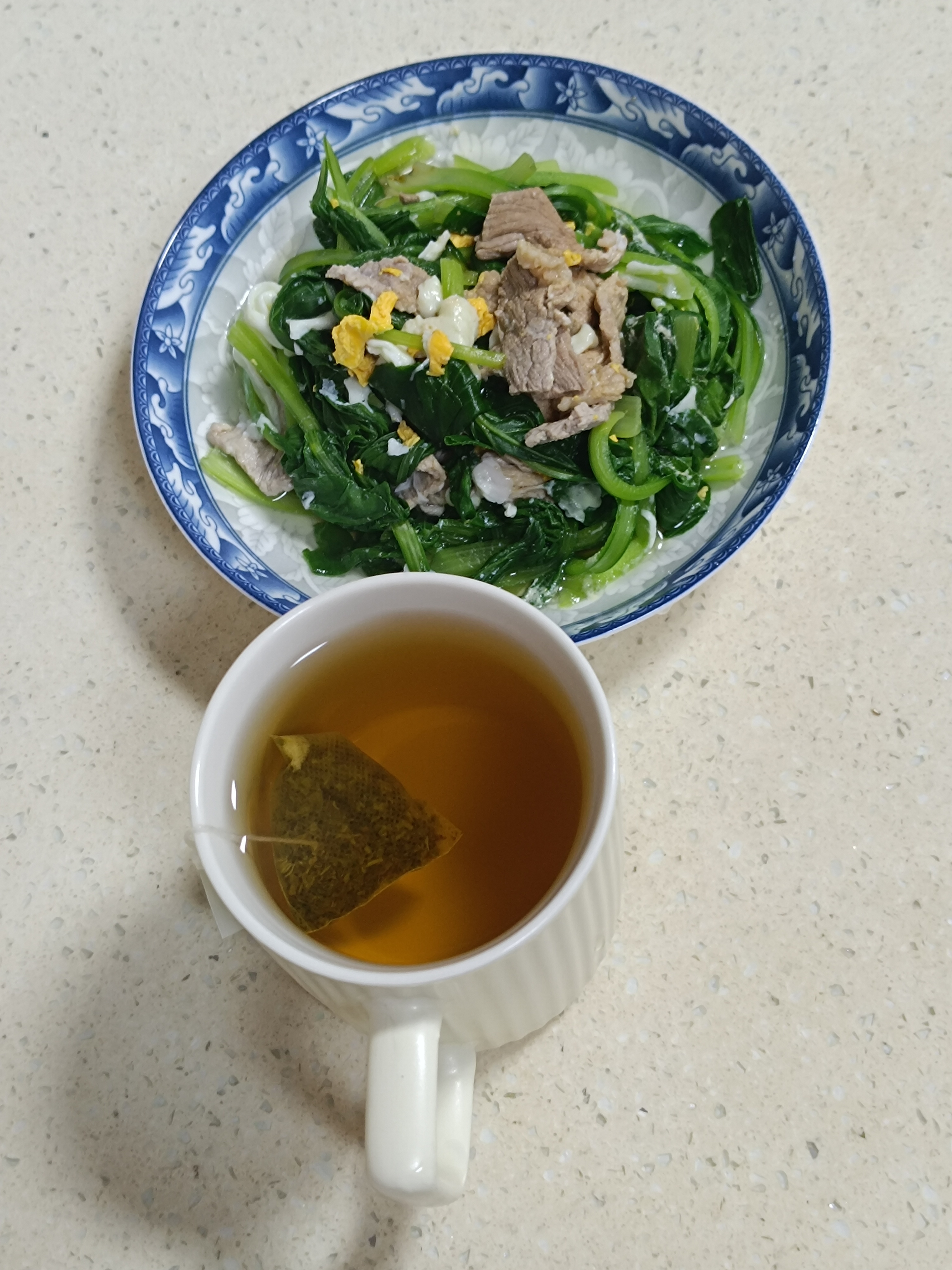 还想去安庆，等我游完徽州，主要是等暑热过去。谁能想到，安徽竟然成了我的第二故乡…