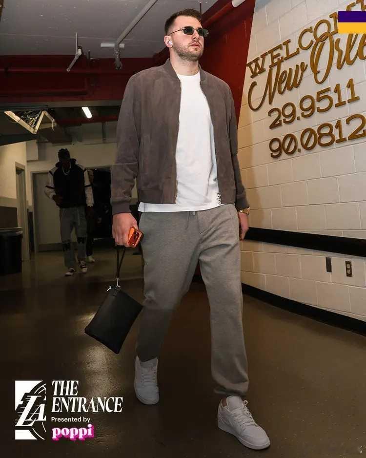 北京时间1月7日，NBA常规赛继续进行，洛杉矶湖人队（23胜11负）延续连胜。勒