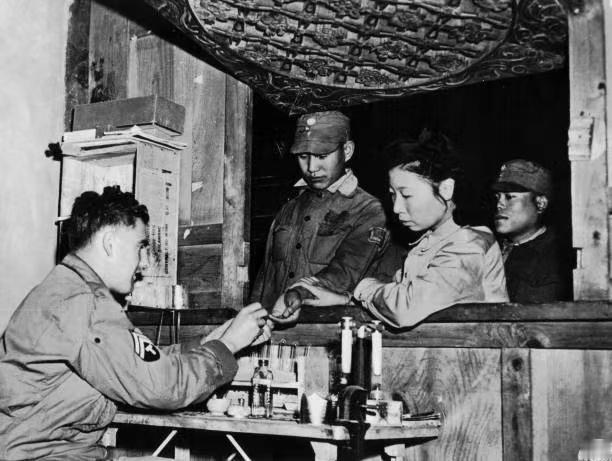 鲜为人知的中美共同对日作战系列之滇缅战场！

1944年，中国西南地区，一名美军
