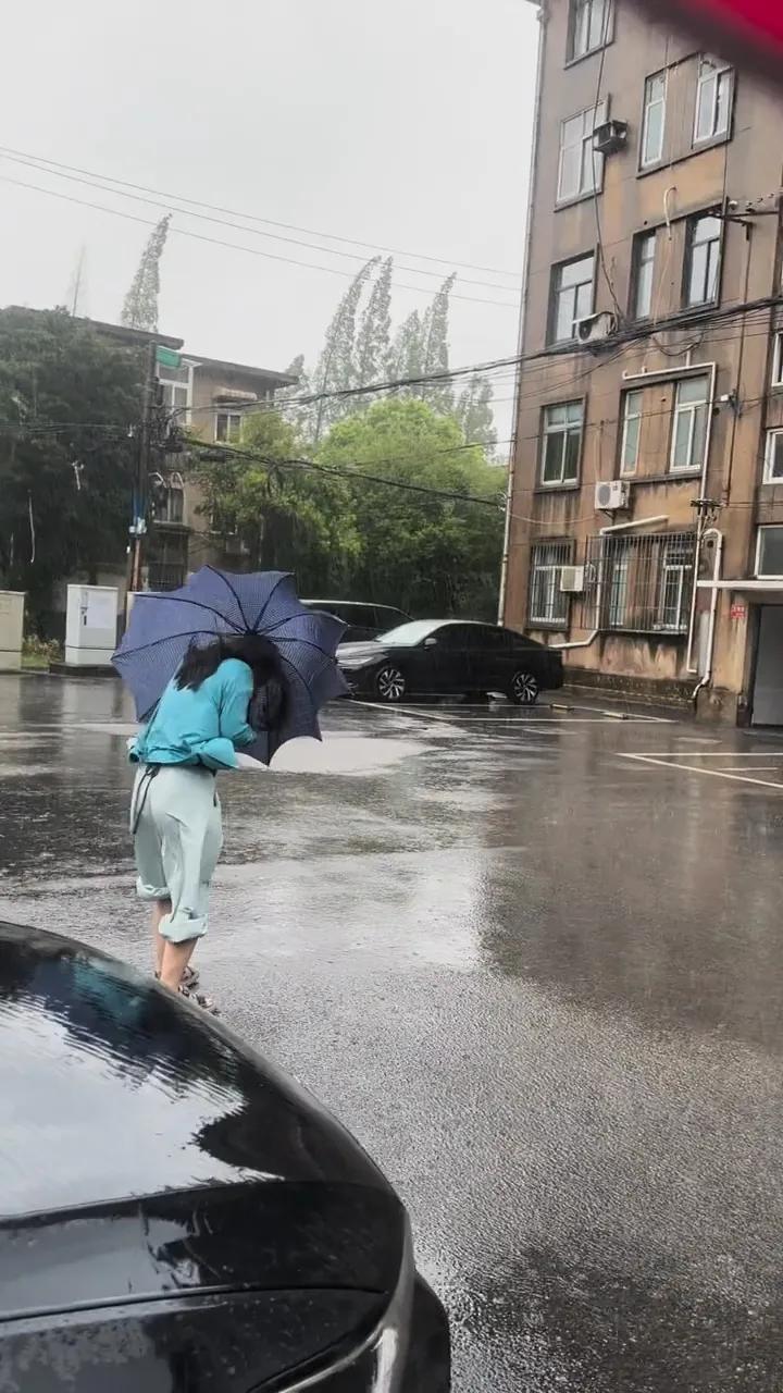 无锡台风，无锡台风你真的太夸张了。