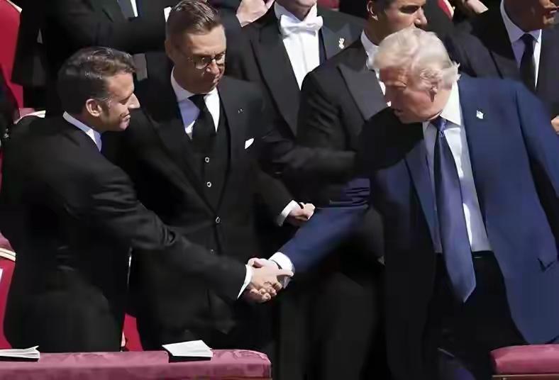 打仗太烧钱！老祖宗说，好战必亡。很多人大为奇怪，美国是个战争国家，战争不断，却获