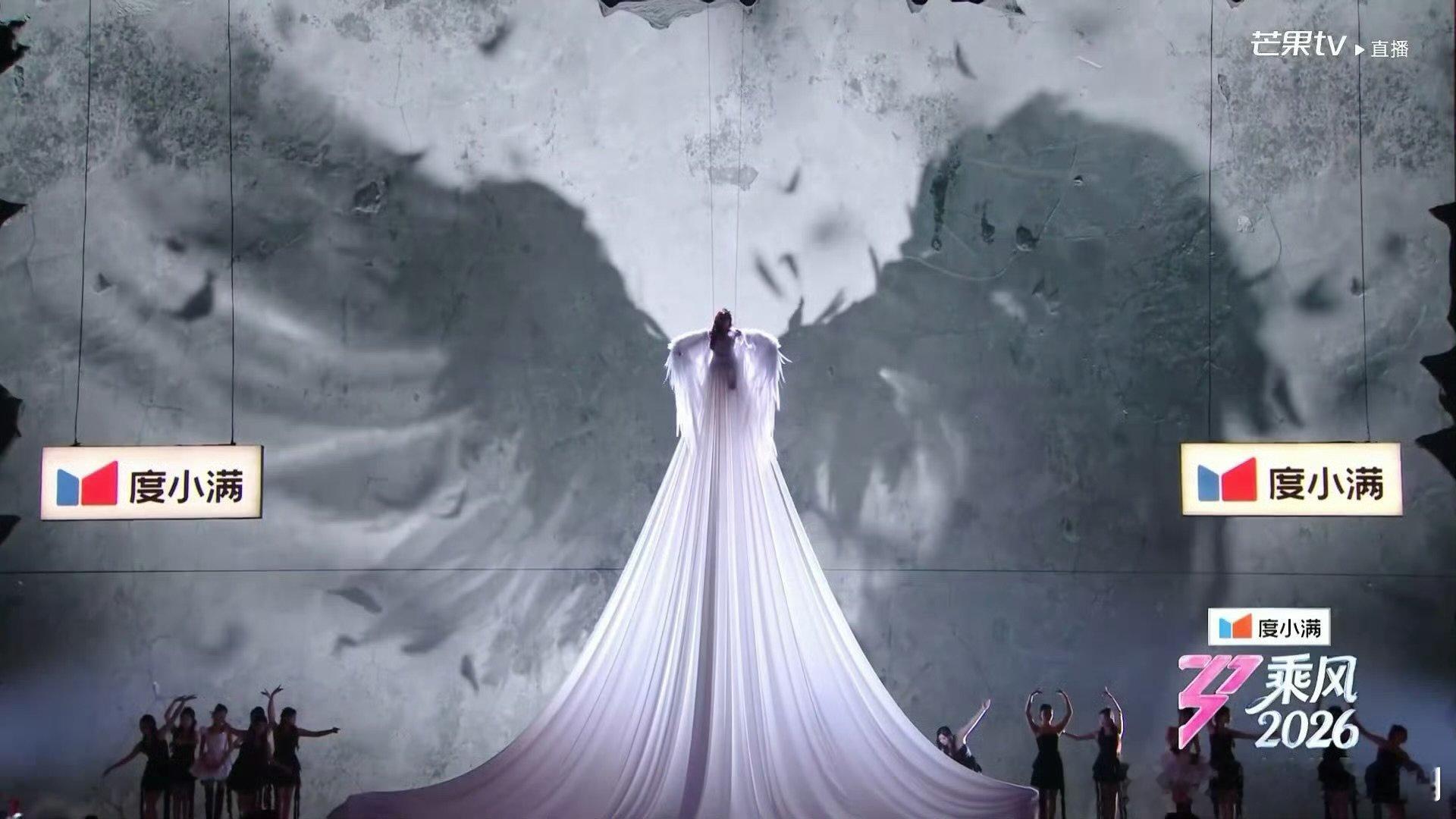 蔡依林不用收回版权了乘风2026这版《大艺术家》越听越上头，完全不输原版！ 