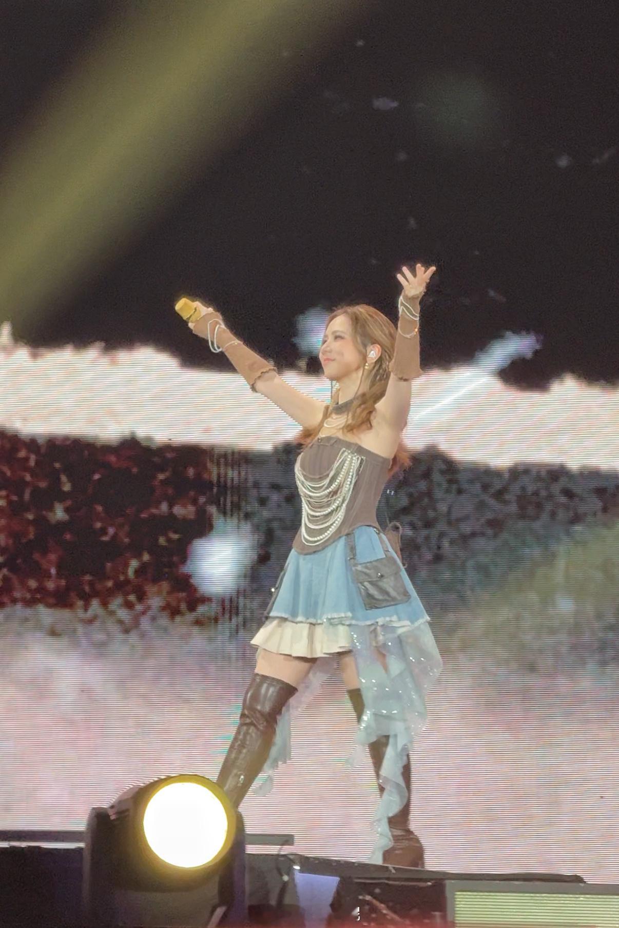 美丽的I AM GLORIA💜 邓紫棋 ​​​