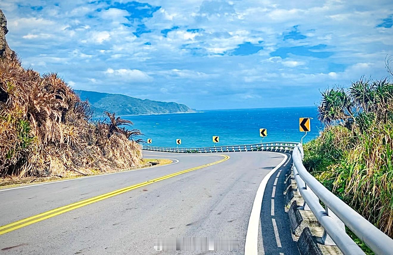 天！赶紧开放吧，之前上学的时候去台湾交流学习，环岛游是真的很好玩啦