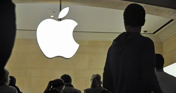 重现iPhone X颠覆性时刻！苹果2027年跳过19命名iPhone 20