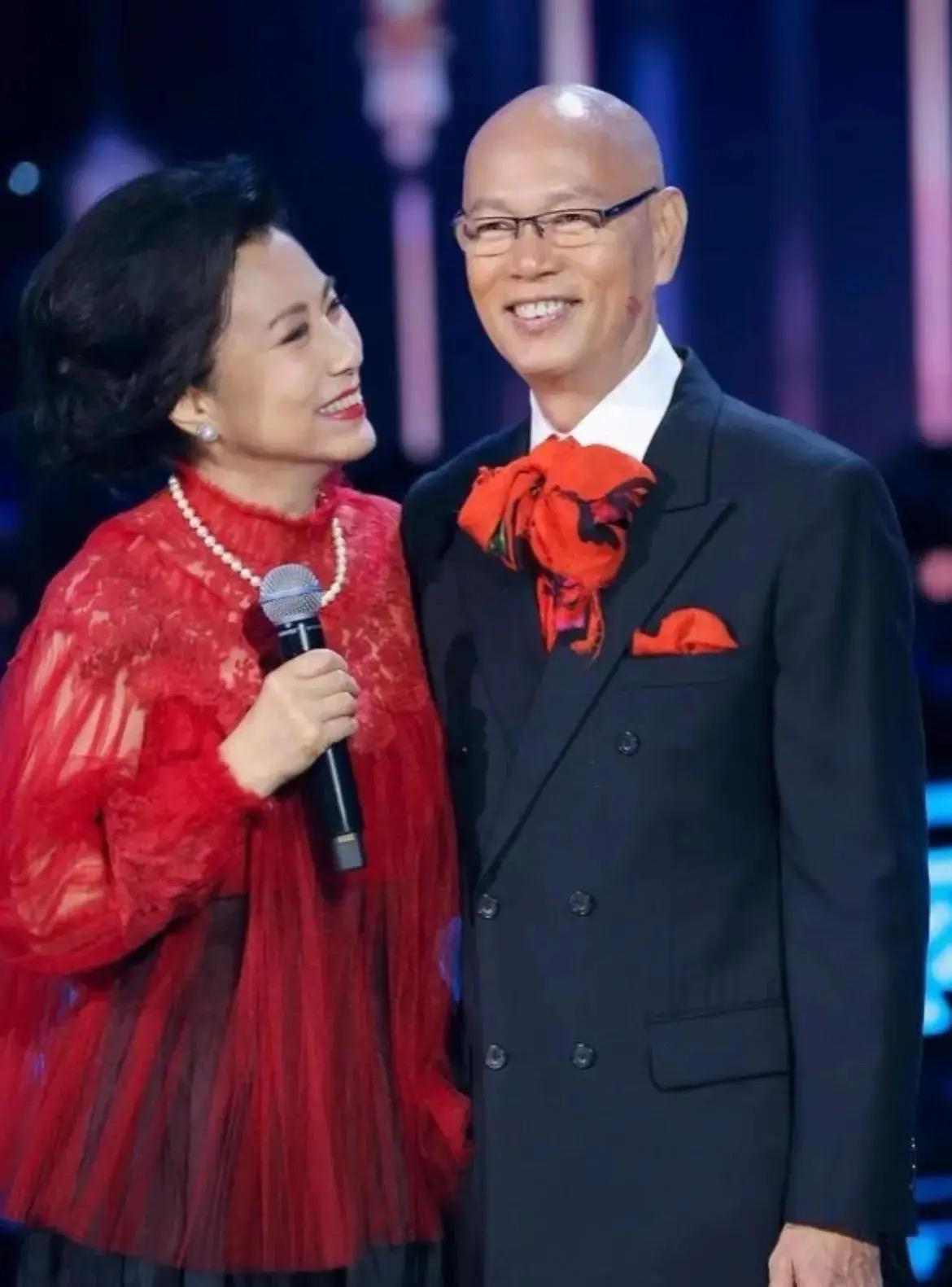 非常实在的话：“其实人真正需要的，不是婚姻，不是性，甚至都不是伴侣，而是正向的亲