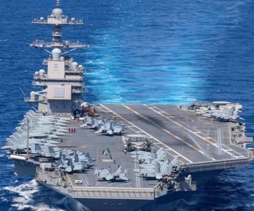 美国航母成了世界笑话！谁都没想到，逼疯美国“福特号”航母上4600名水兵的不是伊