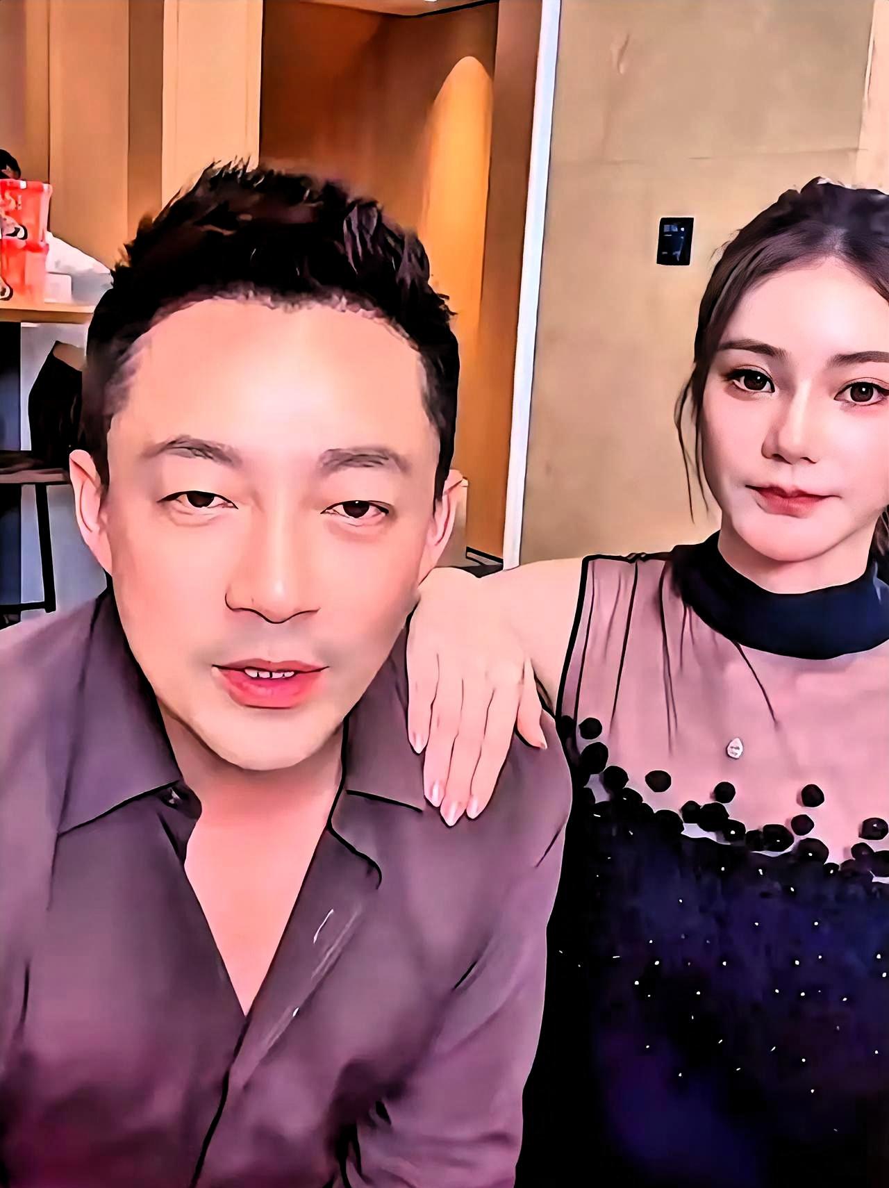 同样的剧本，连跌倒的姿势都一模一样，马筱梅这步棋，算盘打得震天响。

产检、坐月