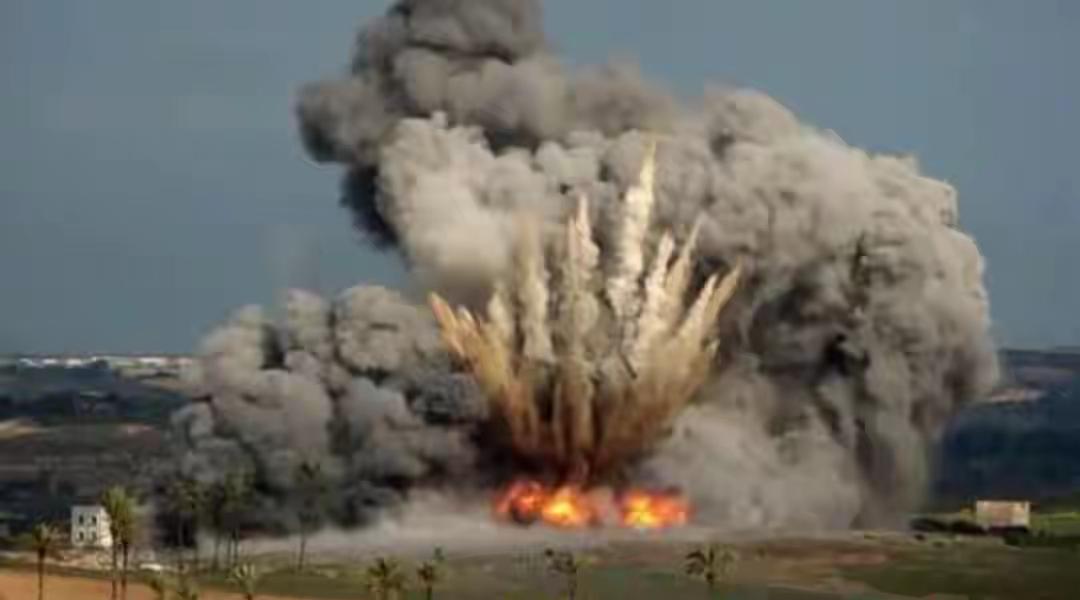 泰柬战况白热化，特朗普致电洪玛奈，中方也开始行动