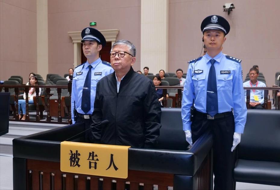 杨有林贪超22亿被判死刑，你没看错，这次没有“死缓”。这意味着，如果杨有林不提起