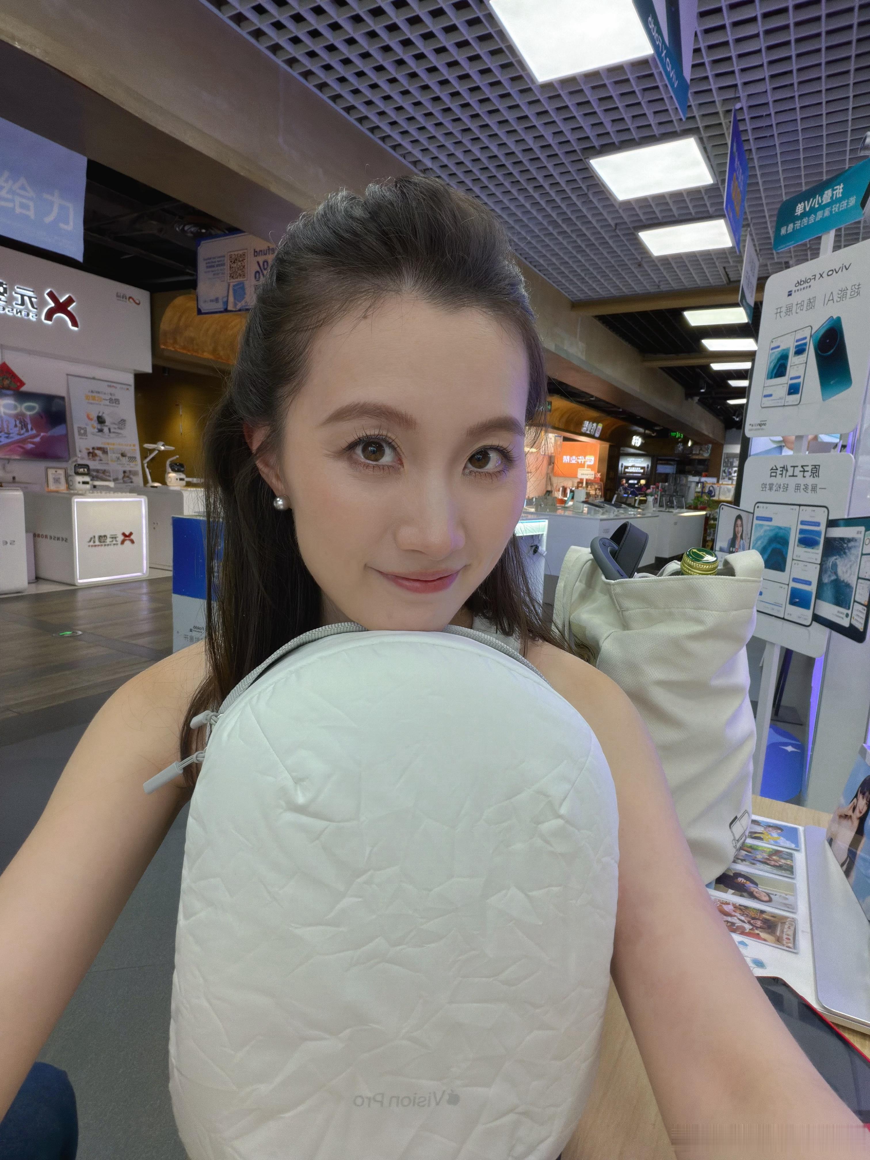 消费了朋友们苹果“最失败”的产品提一台回家 上海