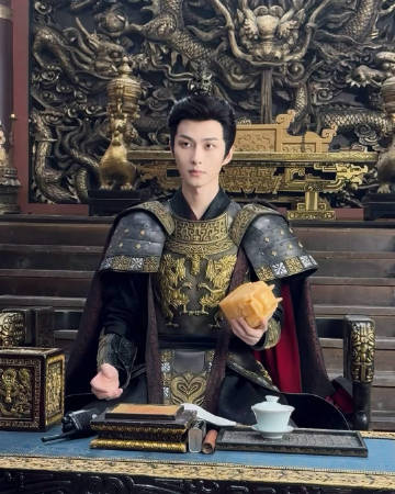 李歌洋长文告别裴慎之  李歌洋告别《权宠》裴慎之的长文也太走心了吧！从他的文字里