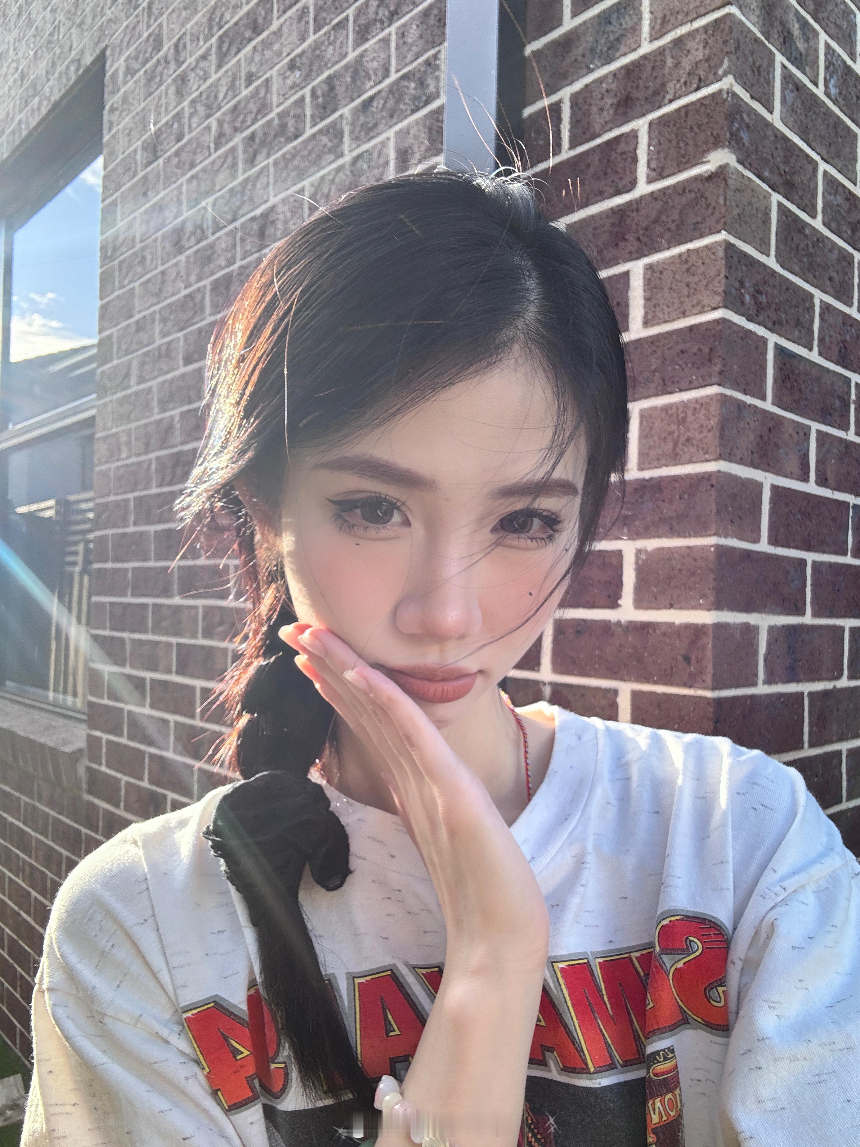 还好昨天拍了照片 今天阴天了 ​​​