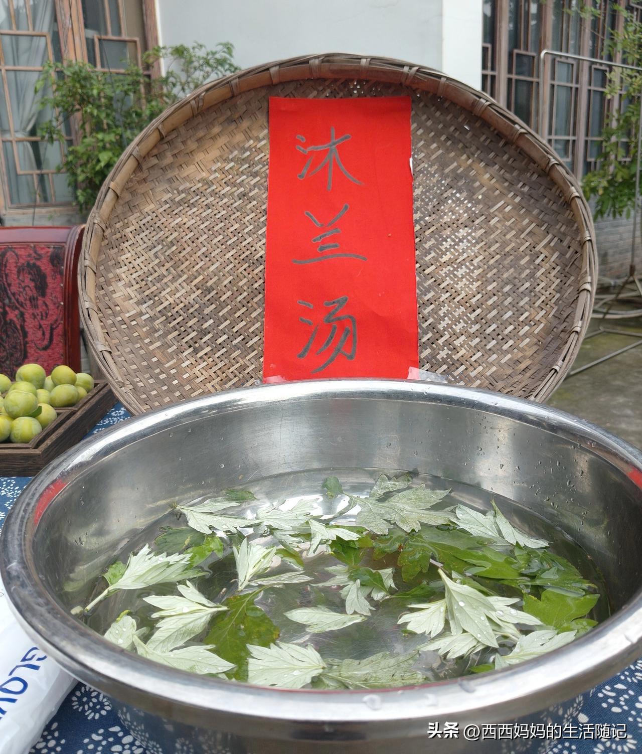 我认为应该

如果一个孩子成天沉迷于网络游戏，真的会让自己的心智发生很大的改变，