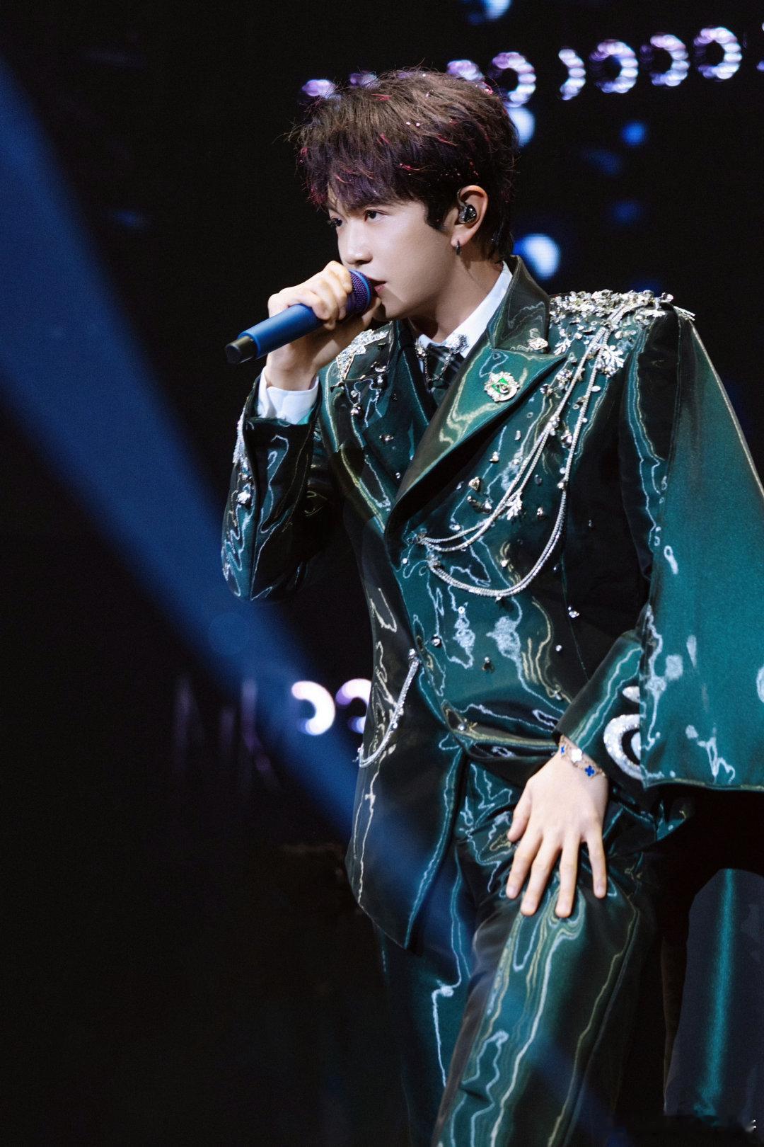 声生不息华流季录制声生不息华流季歌手阵容 华流季有颜人中太值了！他的嗓音自带环绕