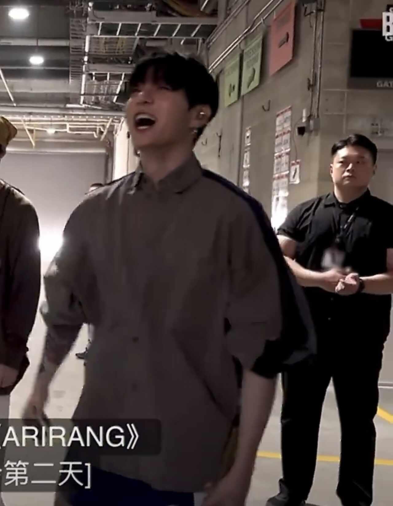玩的好开心啊 笑的特别好看
田柾国 jungkook bts BTS