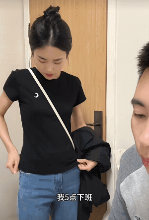 中文真是精大博深啊!老外考汉语言文学，这是很好的题目！