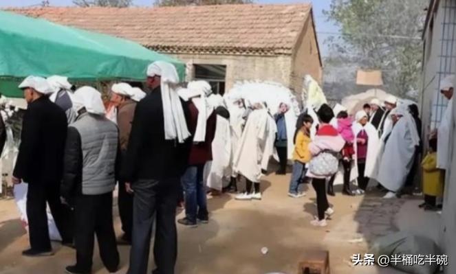 定了！3 月 30 日全国执行新殡葬制度！死不起、葬不起的时代，终于要结束了！